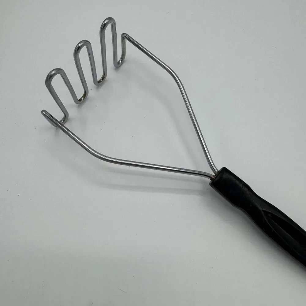 Potato Vegetable Masher Black Handle Utensil‎